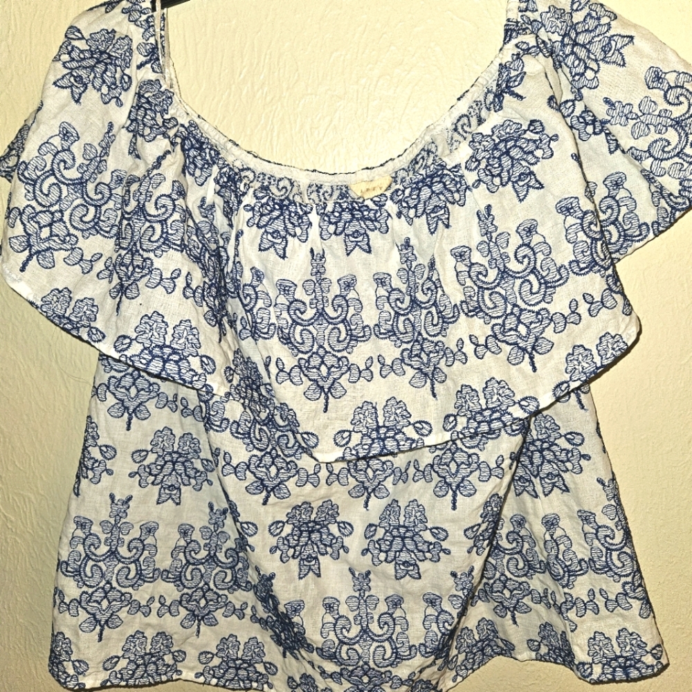 NWT Off the shoulder top